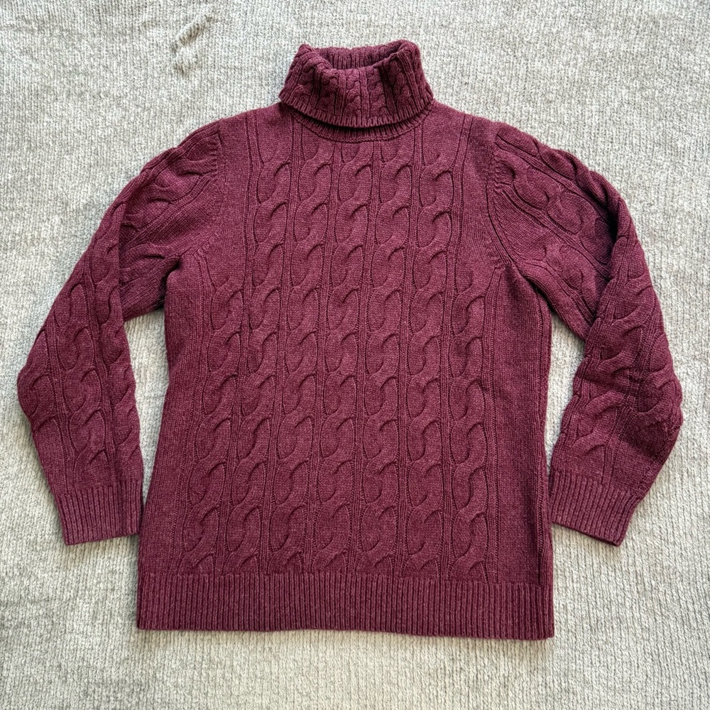 L.L. Bean Cable Knit Turtleneck Sweater Wool Blend Burgundy‎ Large